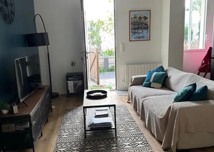 Apartment T2 Avec Exterieur Deganne Arcachon